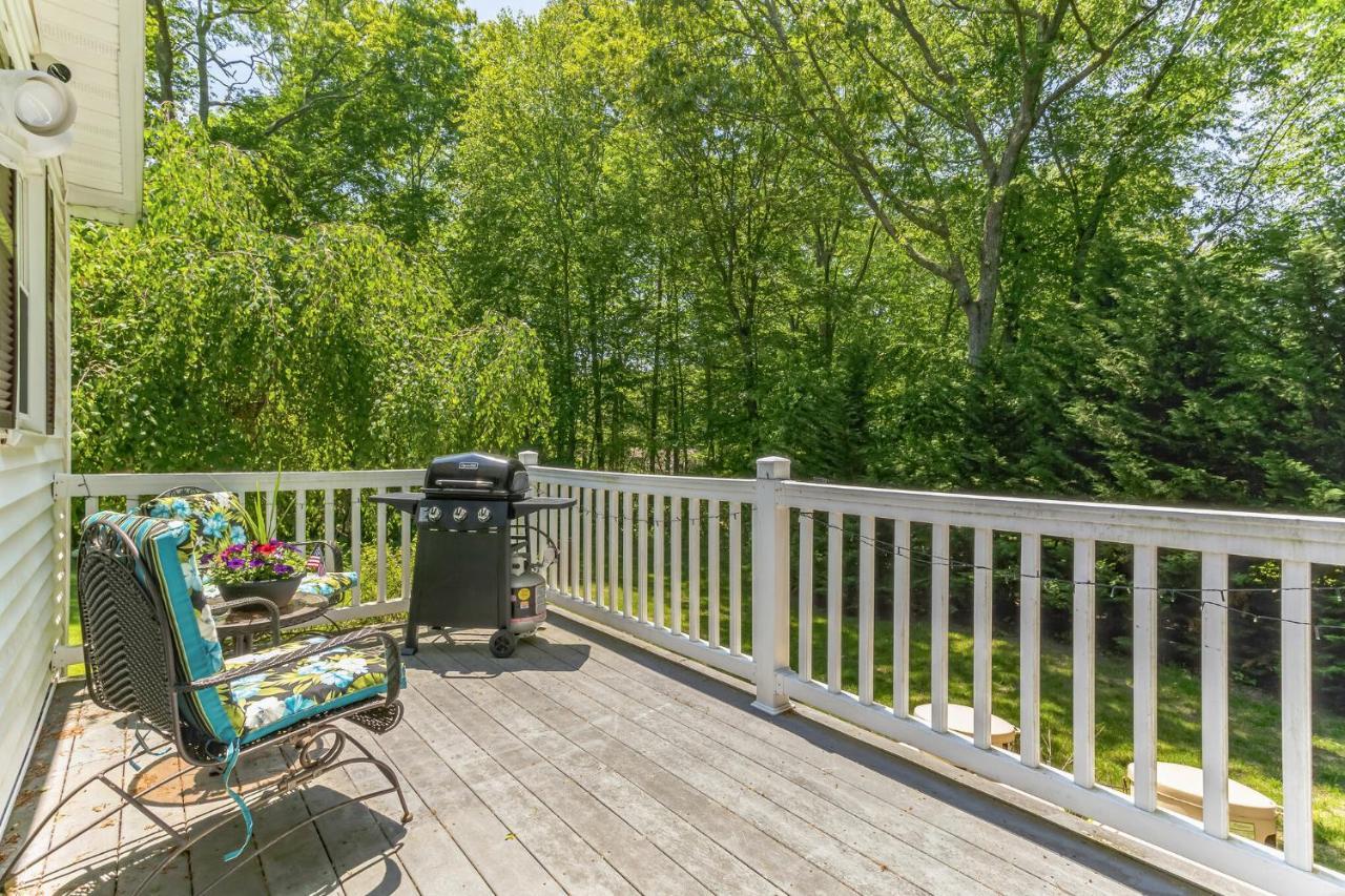 Cozy Bungalow Just Minutes From Mystic, Westerly Beaches, Boating And Casinos! Bungalow جروتون المظهر الخارجي الصورة