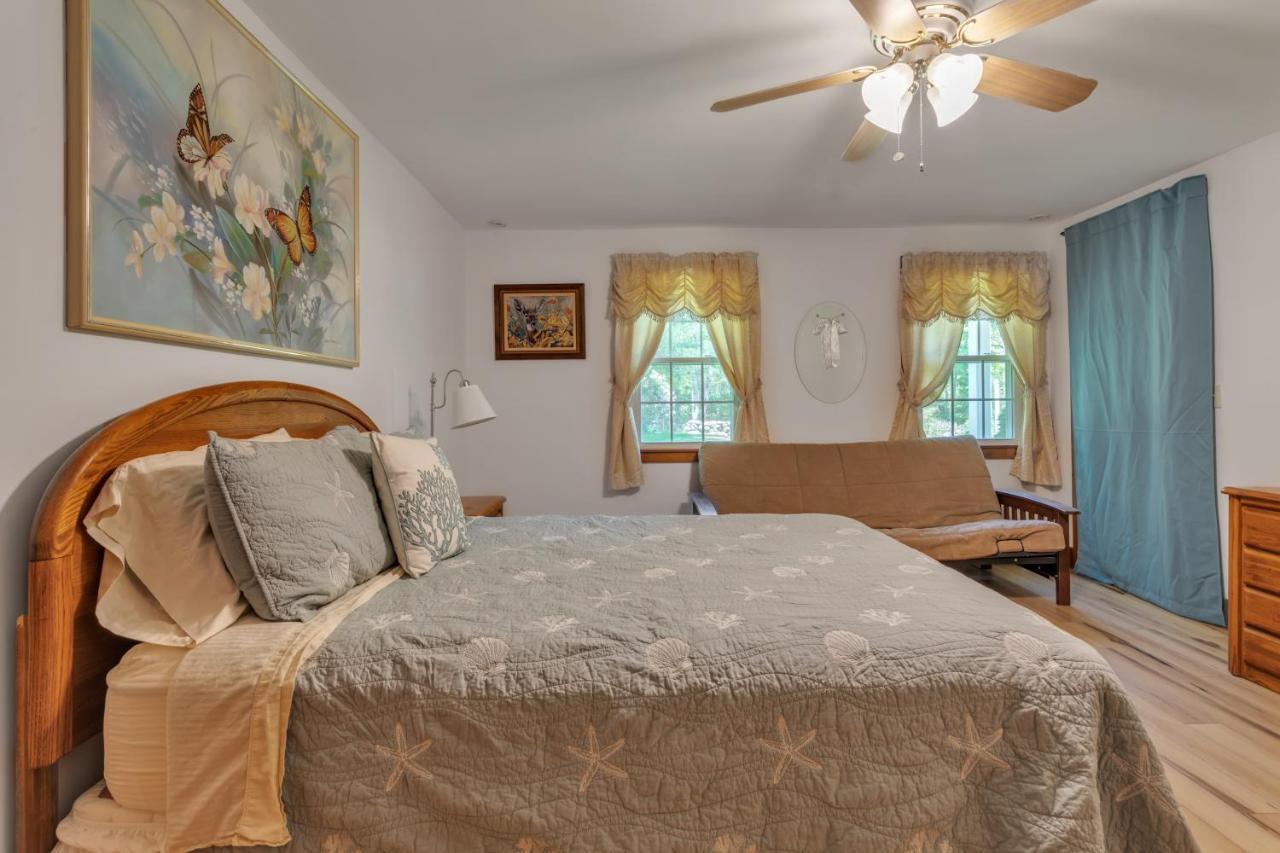 Cozy Bungalow Just Minutes From Mystic, Westerly Beaches, Boating And Casinos! Bungalow جروتون المظهر الخارجي الصورة
