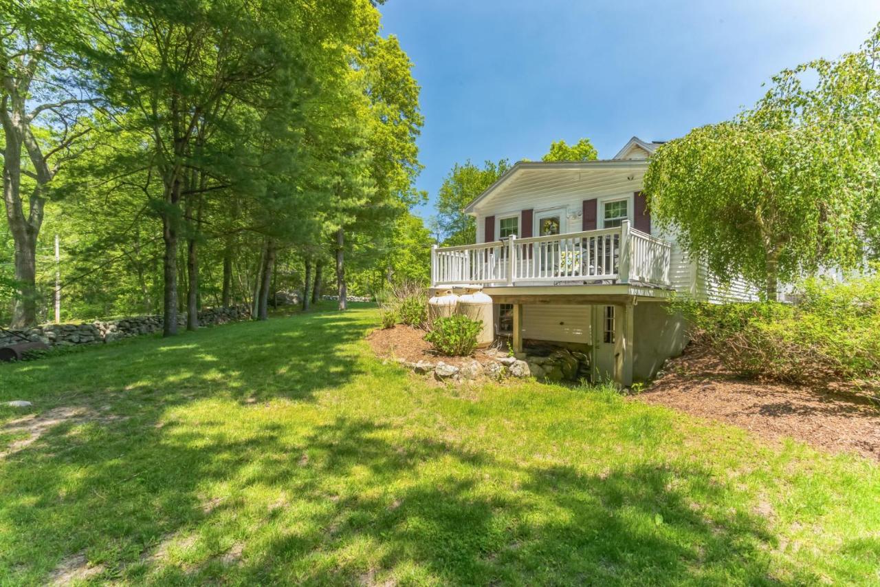 Cozy Bungalow Just Minutes From Mystic, Westerly Beaches, Boating And Casinos! Bungalow جروتون المظهر الخارجي الصورة